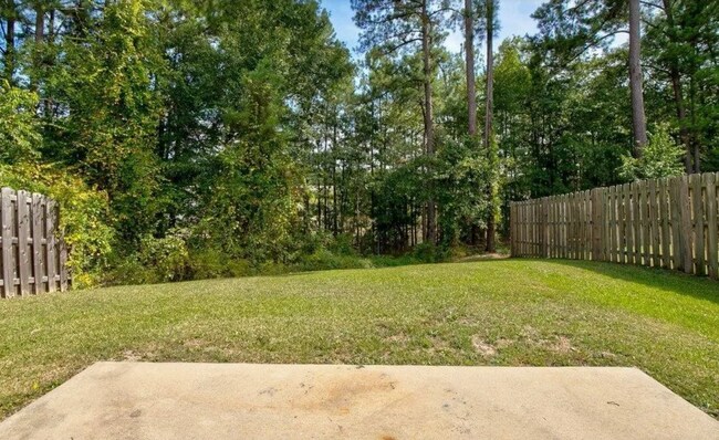 Building Photo - 106 Sageland Pl