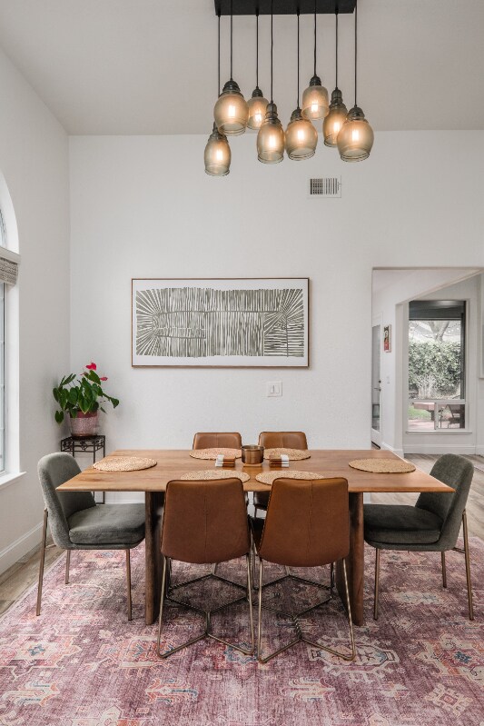 Foto del edificio - 9161 Kneeland Ct