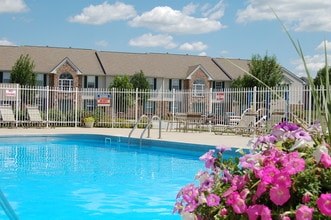 Building Photo - Island Club