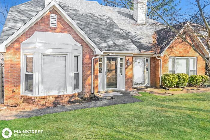 Primary Photo - 4850 STURBRIDGE LN, Memphis, TN 38141