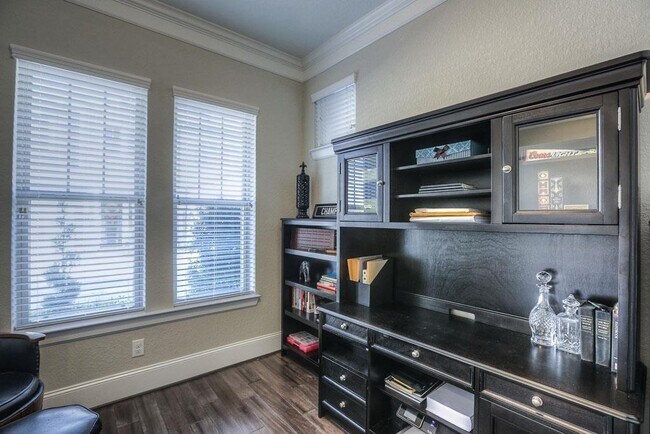 Foto del edificio - 11117 Sherwood Oak Ln