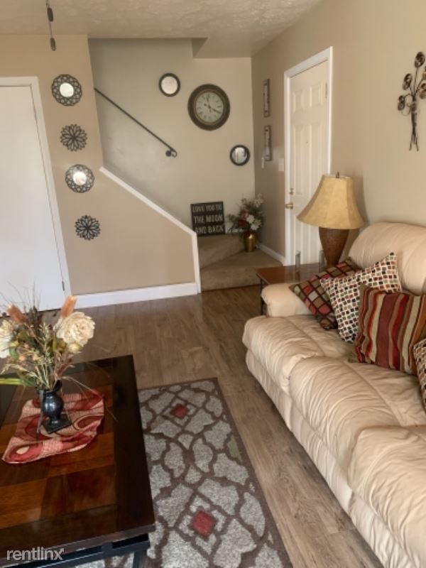 Building Photo - 3 br, 2 bath Condo - 4244 Regal Ave