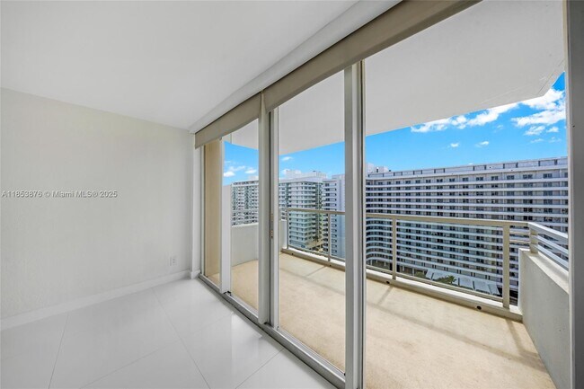 Building Photo - 5600 Collins Ave