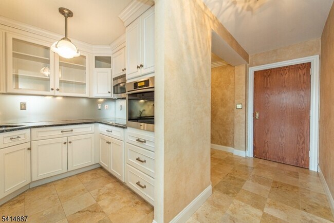 Foto del edificio - 300 Main St