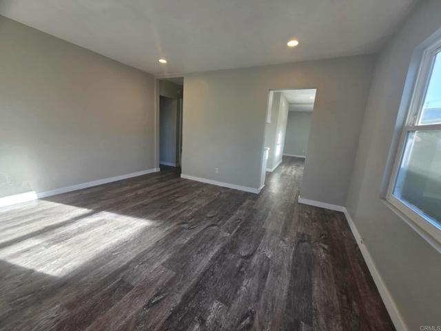 Foto del edificio - 2661 Commercial St