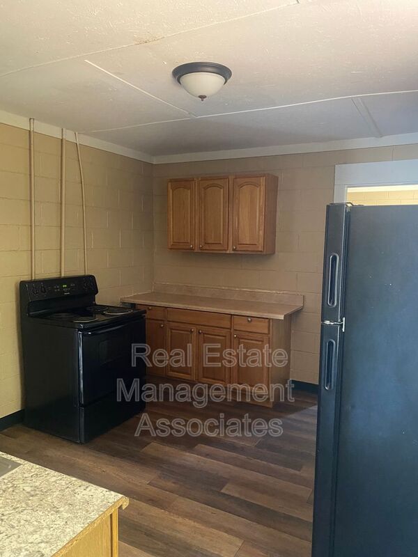 Foto del edificio - 919 Cleveland St