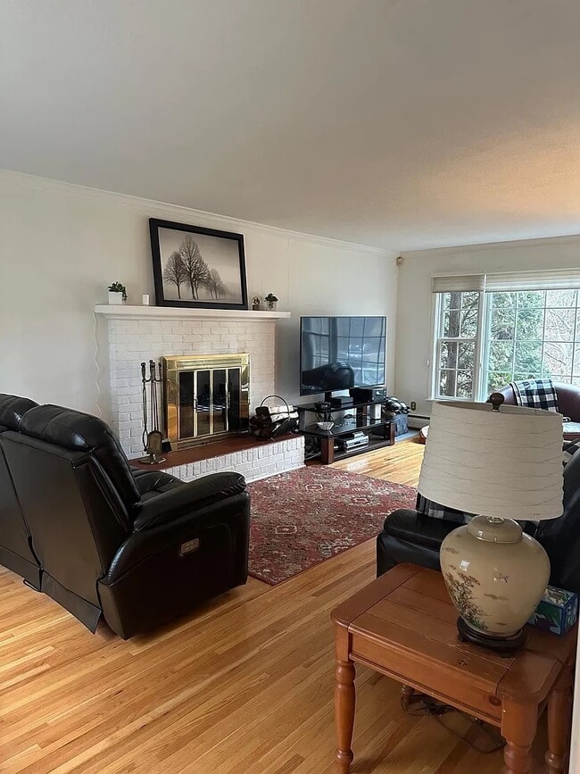 Foto del edificio - 1215 Everett St S