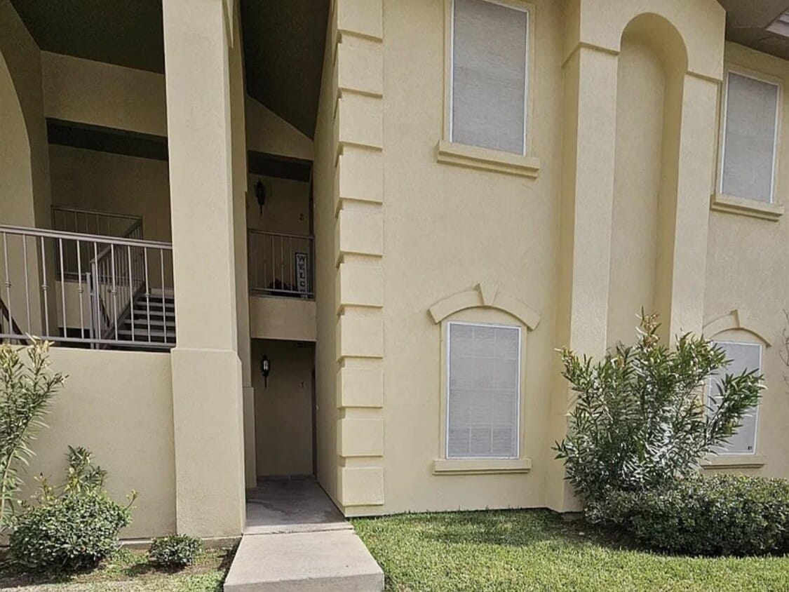 Primary Photo - 9804 Cantera Ct