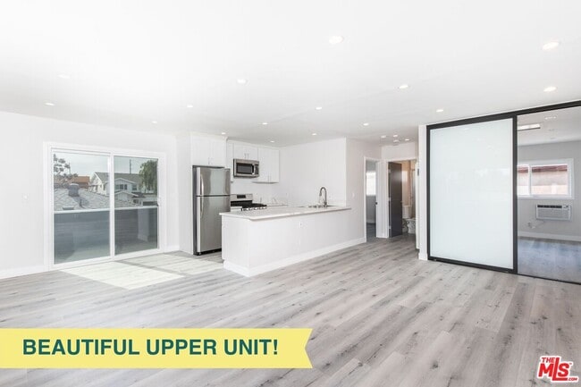 Foto del edificio - 3872 Bentley Ave