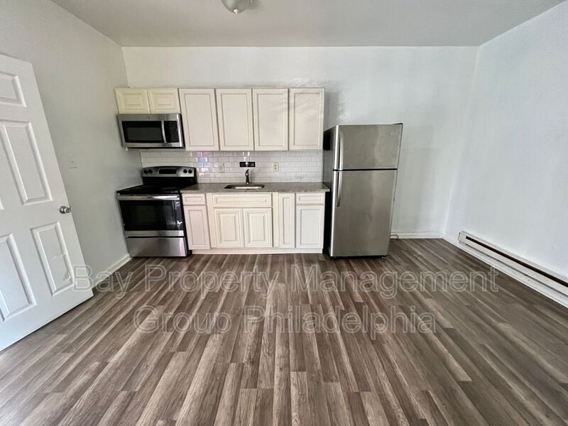 Primary Photo - 1639 S 21st St