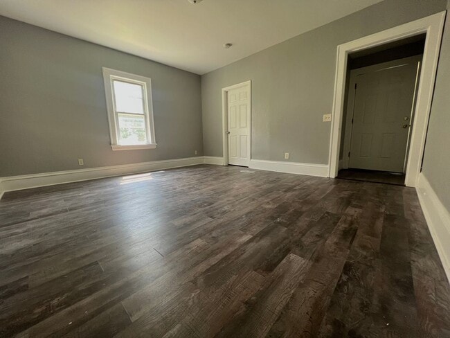 Building Photo - 1314 N Morgan Ave