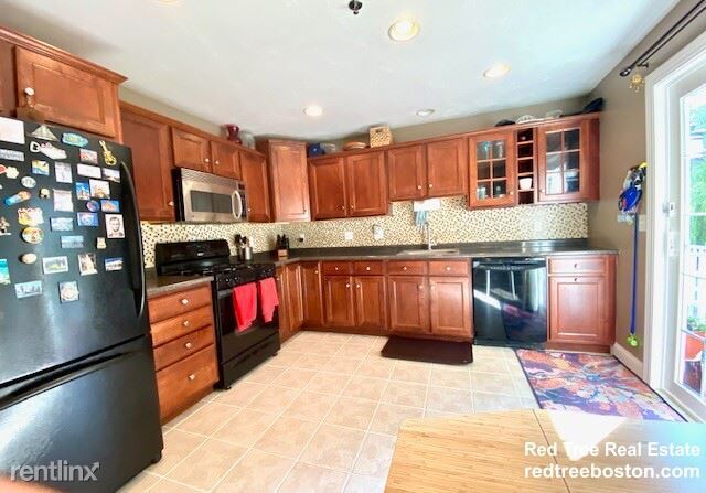 Building Photo - 2 br, 2.5 bath Townhome - 45 Summer St