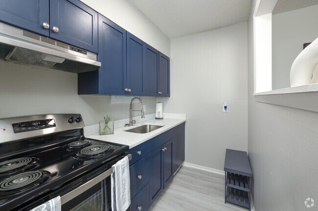 Studio - 500 SF - Ambassador Studios