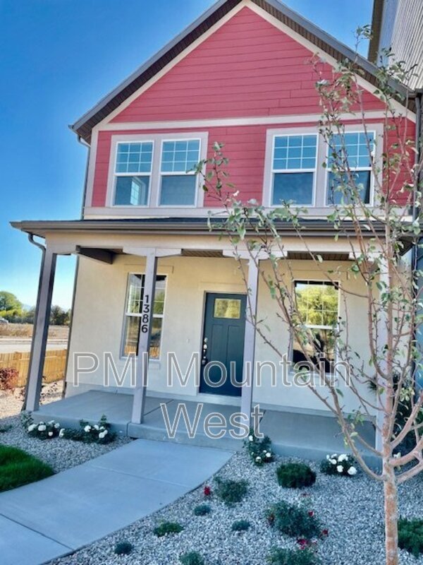 Primary Photo - 1386 Copper Sky Dr
