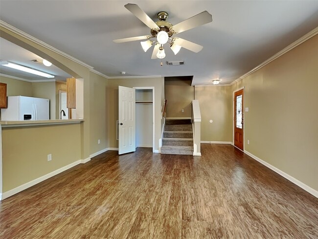 Building Photo - 13775 Running Bear Dr