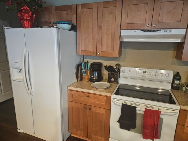 Foto del edificio - 414 8th Ave NW