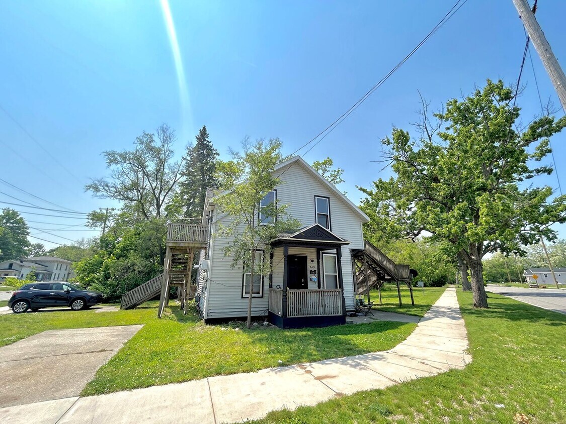 Primary Photo - 249 Orchard Ave