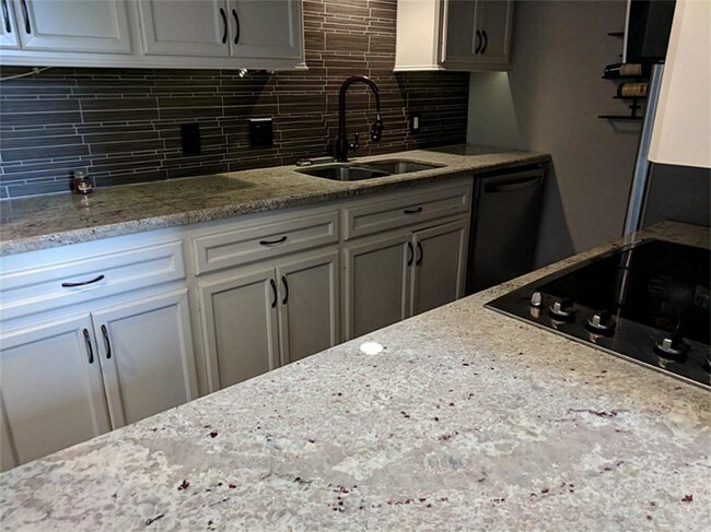 Foto del edificio - 1100 Harvard St