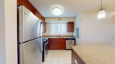 Interior Photo - Arbor Park of Alexandria