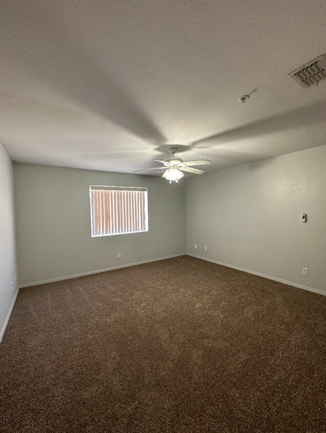 Building Photo - 2970 Cork Ln