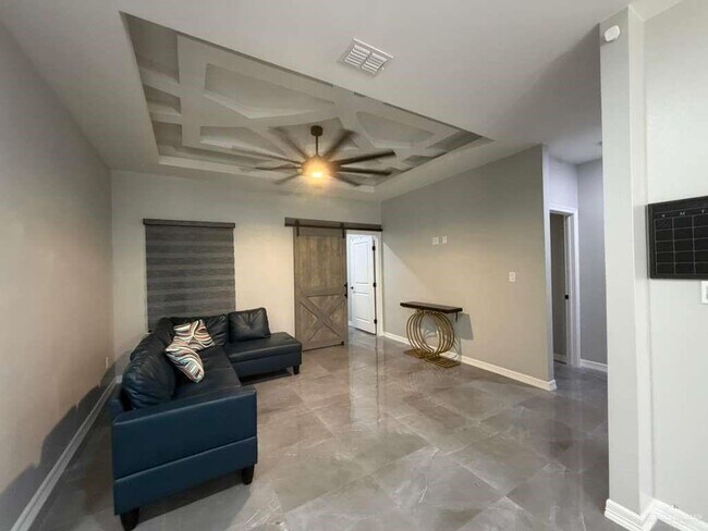 Foto del edificio - 17 S Elevation Dr