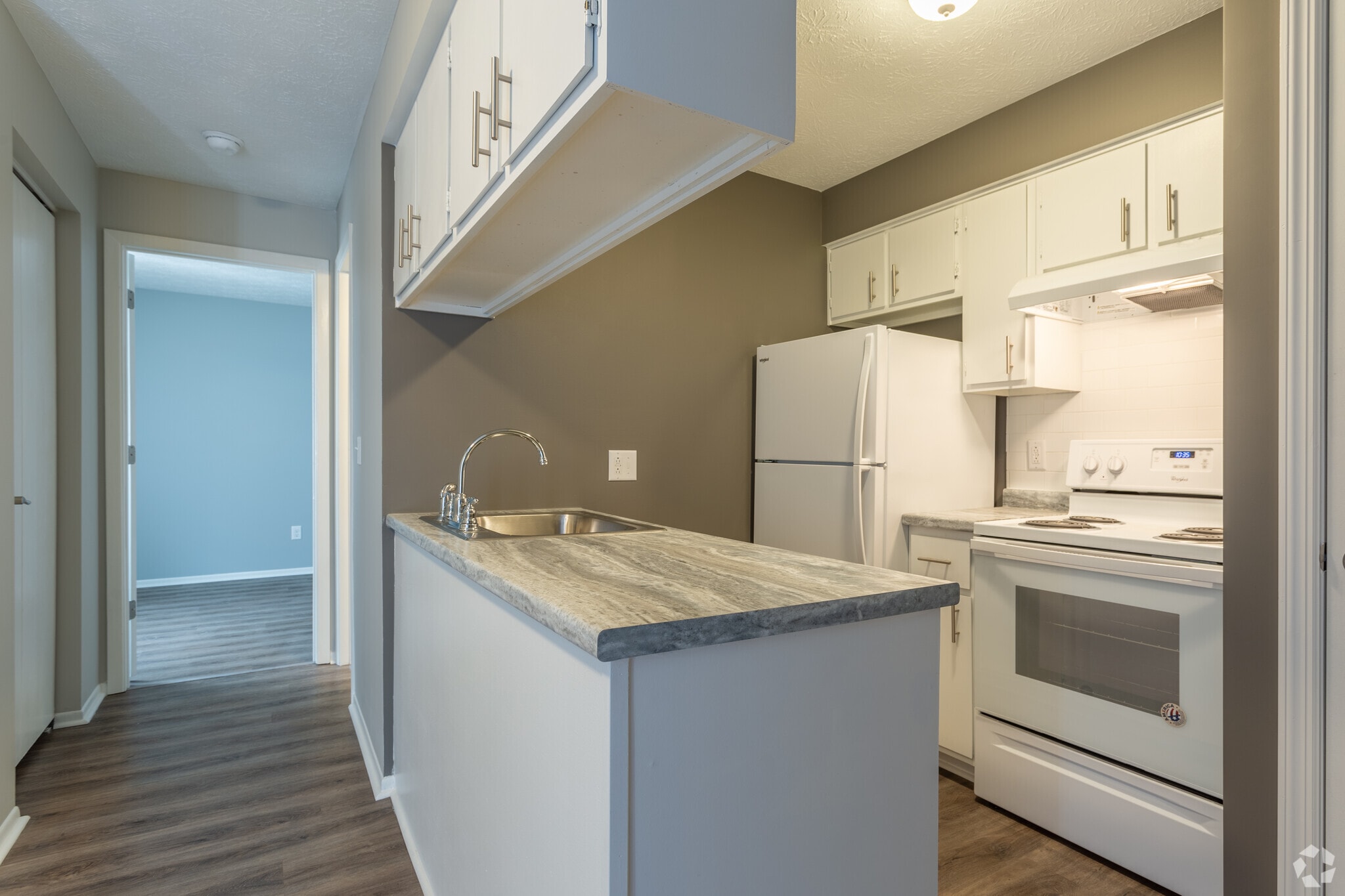 Meadows Pointe Apartments – photo 5