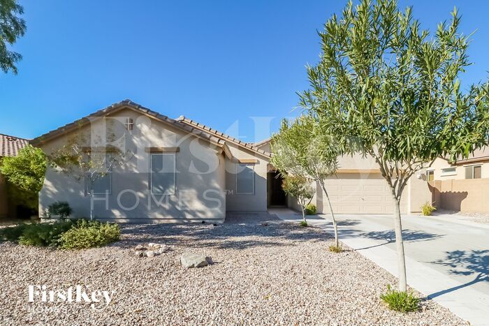 Foto principal - 1842 S 222nd Ln