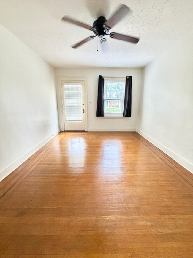 Building Photo - 1623 Norris Pl