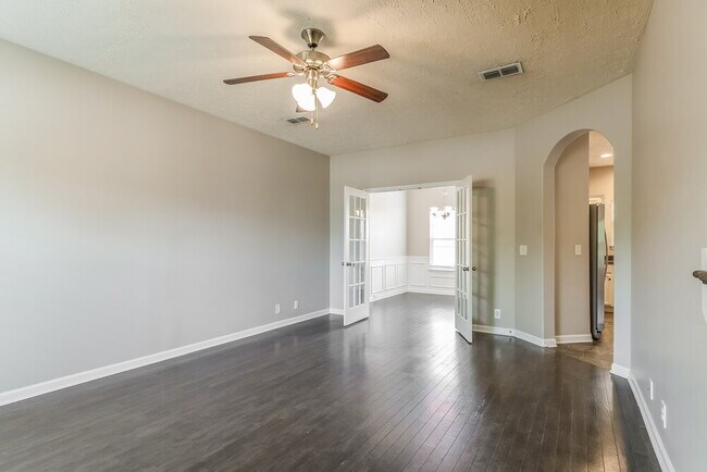 Foto del edificio - 1728 Bellamy Ln