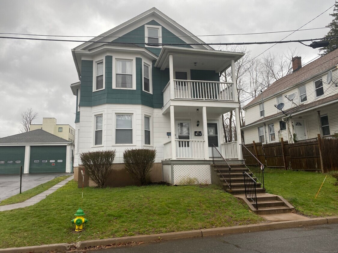 Primary Photo - 19 Burr Ave