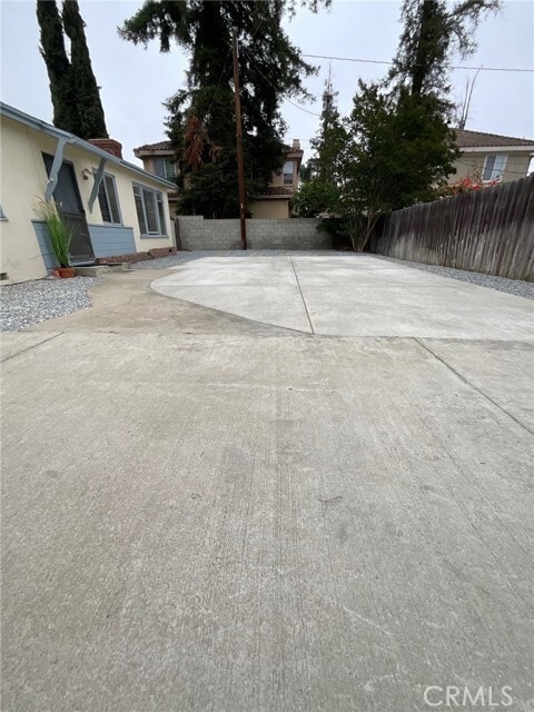 Building Photo - 9713 Longden Ave