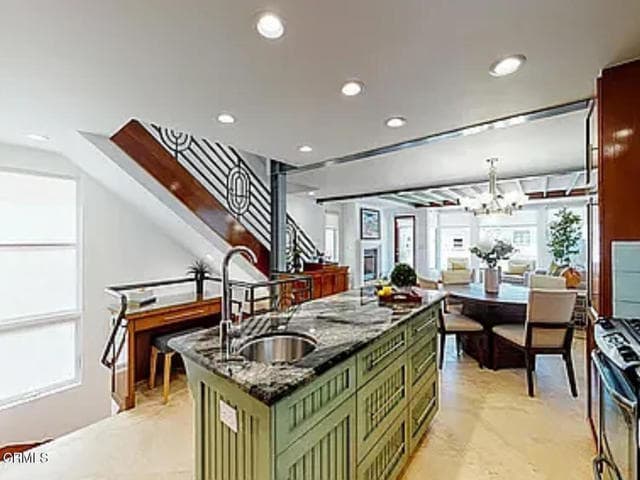Building Photo - 264 Melrose Dr
