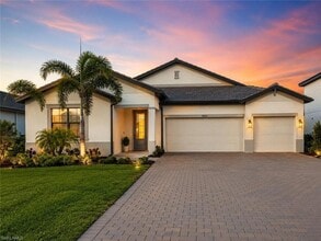 Building Photo - 18222 Ridgeline Dr