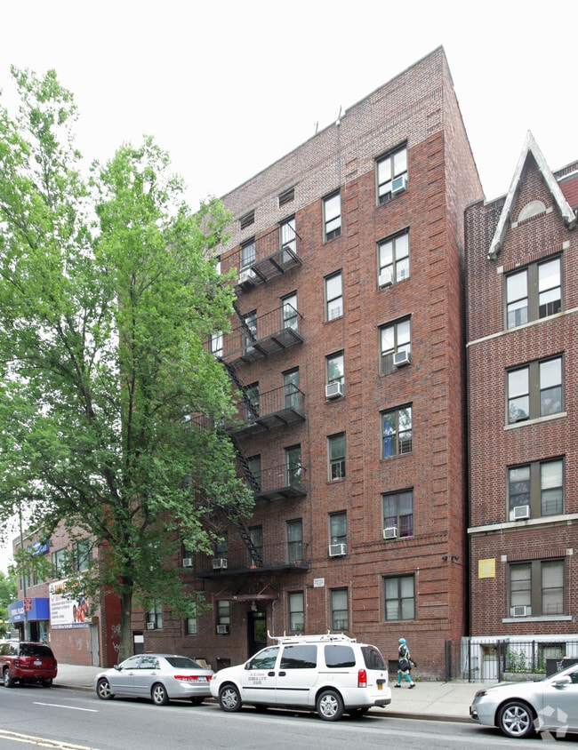 Primary Photo - 39 Ocean Ave