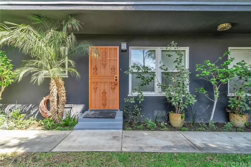 Foto principal - 1334 E 1st St