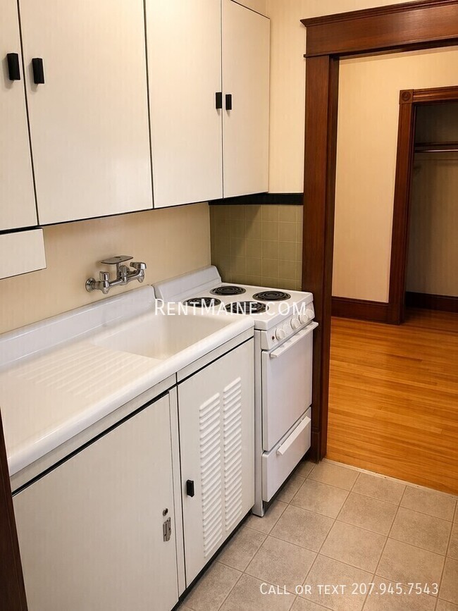 Foto del edificio - 9 Catell St