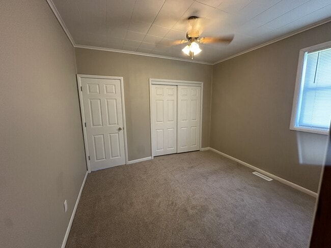 Foto del edificio - 218 4th St