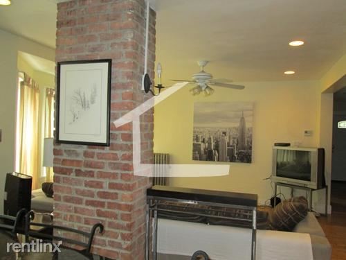Building Photo - 4 br, 2.5 bath House - 19 Holman St # 2