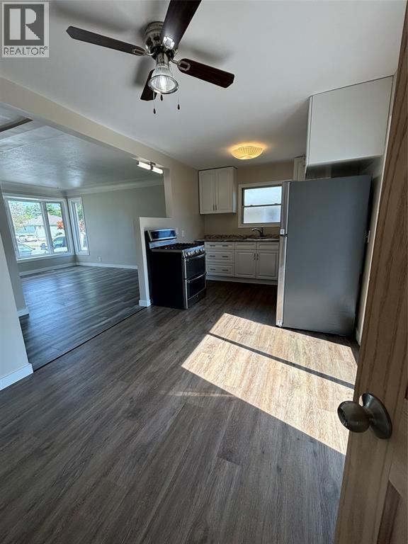 Photo du bâtiment - 508 Indian Rd N