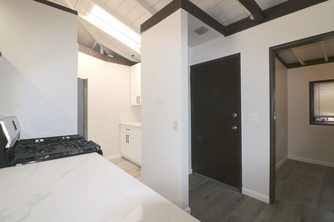 Foto del edificio - Lincoln Avenue