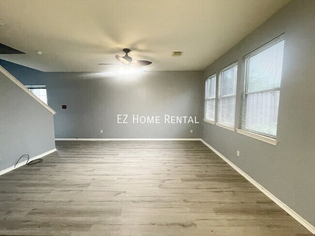 Photo - 16854 Carrollton Creek Ln Townhome