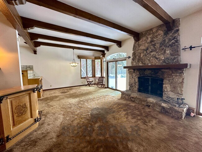 Foto del edificio - Beautiful Bavarian Chalet in Incline Villa...