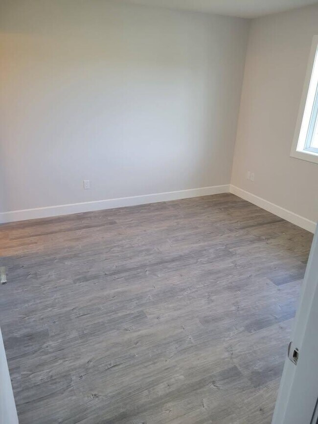Photo du bâtiment - 3 bedroom in Grande Prairie AB T8V 1B3