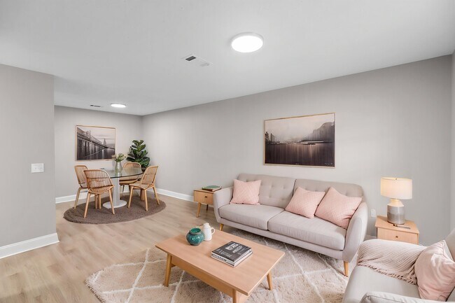 Foto del edificio - Willow Trace Apartments