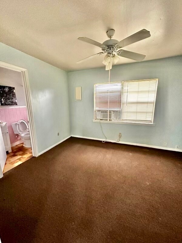 Foto del edificio - 2328 E 16th Ct