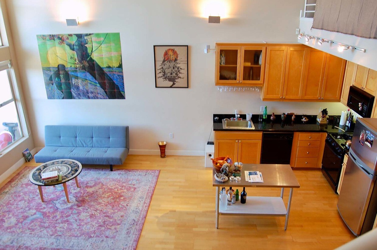 Primary Photo - Designer Loft with Roof Deck and City Views