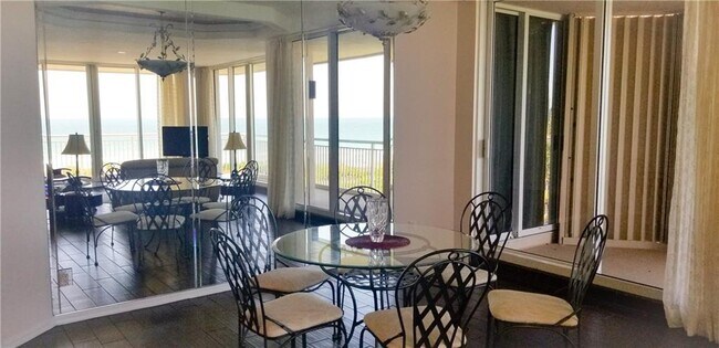 Building Photo - ANNUAL DIRECT OCEANFRONT 3 BEDROOM CONDO