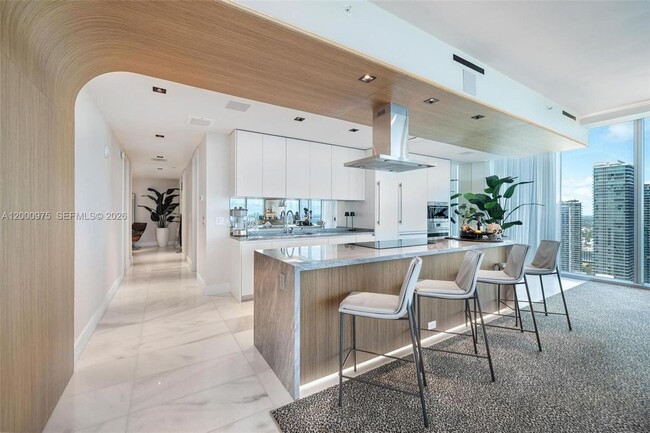 Foto del edificio - 700 NE 26th Terrace