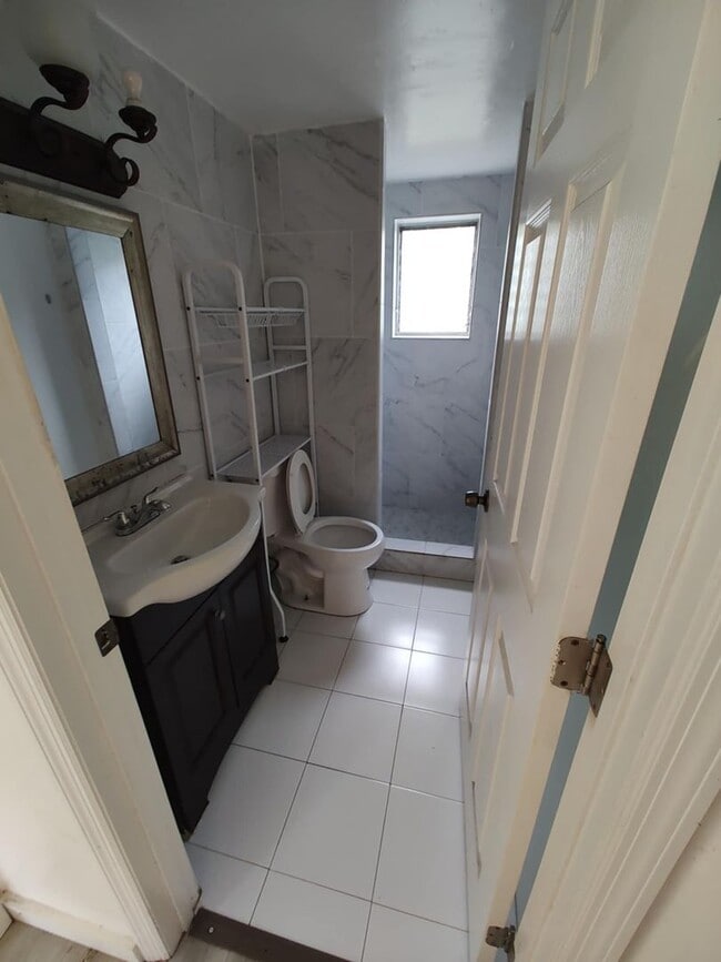 Photo - 550 Live Oak Ave Apartment