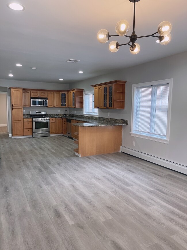 Building Photo - 200-01-201 26th Ave